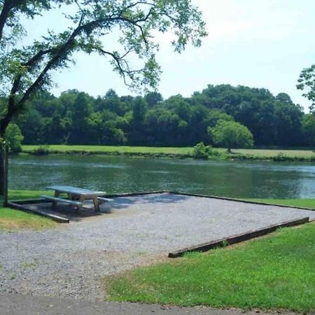 Charming House In Sevierville Family Friendly Quiet Location Close To Wilderness Exteriör bild