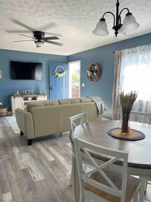 Charming House In Sevierville Family Friendly Quiet Location Close To Wilderness Exteriör bild