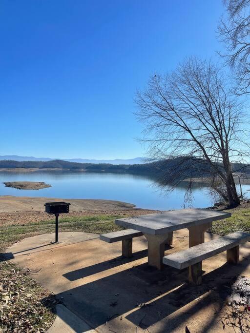 Charming House In Sevierville Family Friendly Quiet Location Close To Wilderness Exteriör bild