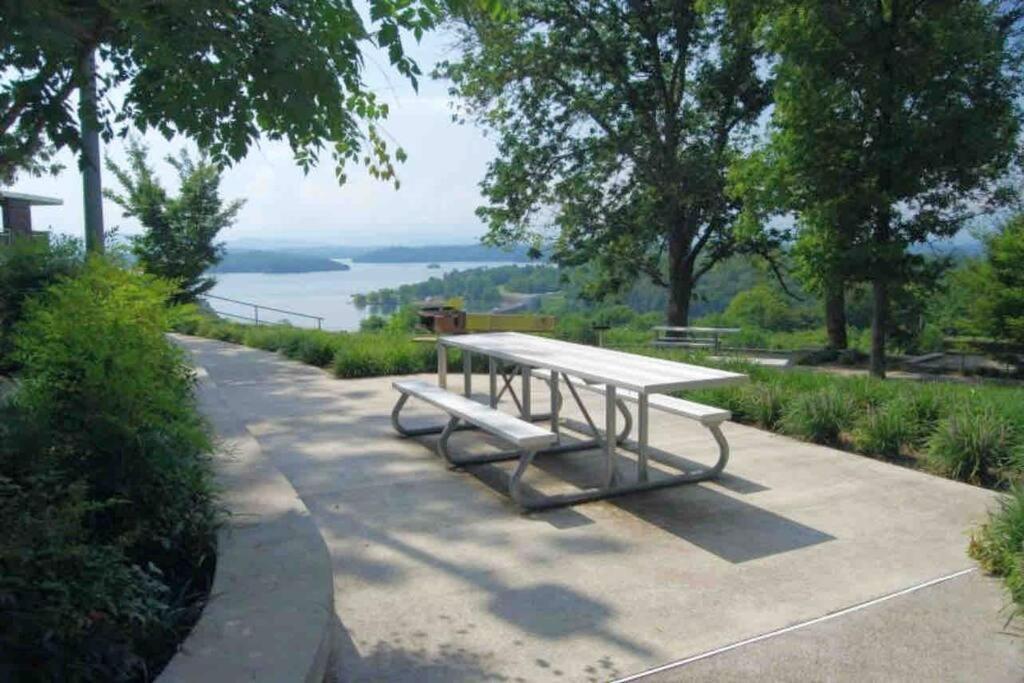Charming House In Sevierville Family Friendly Quiet Location Close To Wilderness Exteriör bild